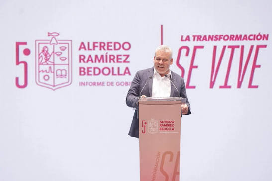 Acompañé al gobernador Alfredo Ramírez Bedolla en la presentación de su Informe de Gobierno, un ejercicio de rendición de cuentas ante las y los michoacanos. Reconozco el trabajo realizado durante estos años