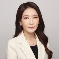 300+ "Vicki Lin" profiles