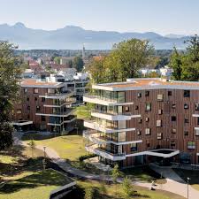 Das treppenhaus ist in sich geschlossen, d.h. Spinnereipark Gelande Klobermoor Bebauungsplan Geandert Um Friedliche Nachbarschaft Herzustellen Stadt Kolbermoor