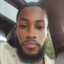 Who is a better singer, Toni Braxton or Tamar Braxton?