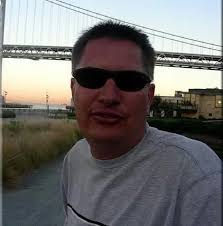 Chemotherapy timing is key to success MIT researchers have devised a novel  cancer treatment that destroys tumor cells by first disarming their  defenses, then hitting them with a lethal dose of DNA