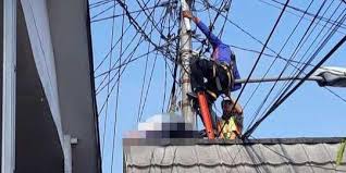 Berkat manunggal jaya.operator produksi di pt manunggal kabel indonesia tegal. Ganti Lampu 3 Karyawan Spbe Di Pemalang Tersengat Listrik