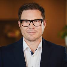 Craig Birch's Instagram, Twitter & Facebook