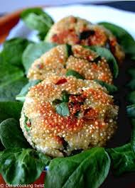 Galettes De Quinoa Recettes De Cuisine Cuisine Vegetarienne Galette De Quinoa
