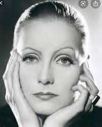 Swipe ➡️ to see my heroine that I was trying to impersonate. Thank you  @valetique for pulling the trigger and impersonating Clarence Bull, or at  least what I thought Bull would do. #