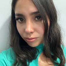 Vive la final de Red Bull Batalla de los Gallos! Canjea tu entrada en  Joinnus por la compra de un sixpack de Red Bull en plazaVea y disfruta el  evento este 28