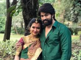 Yash Radhika Pandit S Baby Shower Ceremony Photos Indian Baby Showers Celebrity Couples Photo
