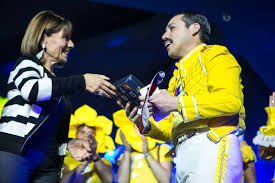 He had a younger sister, kashmira. Freddie Mercury Freddie S Sister Kashmira In Montreux Facebook