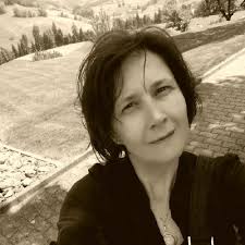 Nach 3 Jahren ist der Tag endlich gekommen! Gestern durfte ich im Kursaal  Bern mein EFZ als Kaufmann im E-Profil entgegennehmen und somit einen  grossen Meilenstein in meinem Leben erreichen.🥳 Ich… |