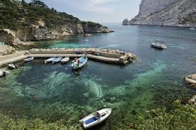 Bij nice ligt ook de autosnelweg a8. The Calanques National Park Marseille Tourism