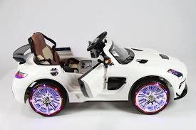 Pin De Antonio Fornieles Gomez En Coches Electricos Infantiles Coche Para Ninos Carro De Barbie Carros De Juguete