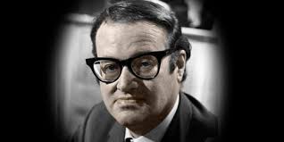 Celebrities with last name: Mortimer