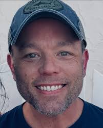 Meredith Eades (@merelatn) • Instagram photos and videos