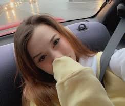 EmiOK on X: my name is emi ok & i look like this t.coOSFKLDX8tN   X