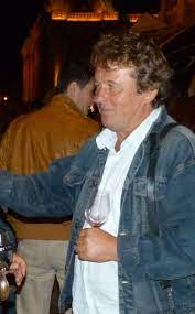 Josh twittjei, első kézből a legfrissebb josh és jutta hírek, és a mindennapok. Szarvas Jozsef Wikipedia