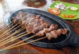 Hidangan sate kambing menjadi salah. Solo Alief Workshop