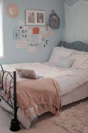 He chose to focus on the pattern and accessories. Artsy Pastel Room Aesthetics Pastel Room Pastel Room Decor Pastel Bedroom