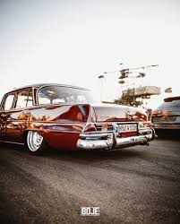 Lowair Classics On Instagram Bagged W111 Nonvwwednesday Derboje Bagged W111 Lowairclassi Mercedes Benz Classic Old Mercedes Classic Mercedes