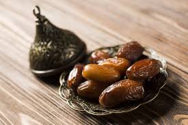 Pohon kurma tumbuh dengan baik didaerah kering. 13 Jenis Kurma Asal Dan Cara Membedakannya Ada Kurma Kok Pedas Travel Tempo Co