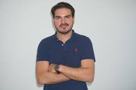 Rodrigo constantino dos santos is a rightwing brazilian economist known for being a controversial columnist for brazilian magazine veja from to 2013 to 2015. As Divergencias Sao Sempre Saudaveis Diz Rodrigo Constantino Novo Colunista De Zero Hora Gzh