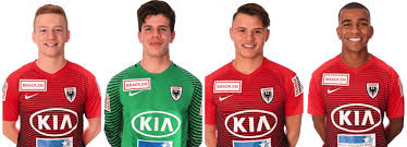 They play in the swiss challenge league, the second tier of swiss football after being relegated from swiss super league. Der Fc Aarau Integriert 4 Youngsters Bei Den Profis 4 4 2 Com