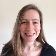 Robyn Cooke's Instagram, Twitter & Facebook