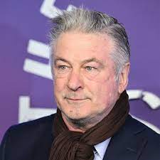 Twitter Drags Alec Baldwin For Showing His 'Violent Temper' In New Viral  Video Of Him Threatening A Comedian In NYC: 'Totally Stable Behavior' -  SHEfinds