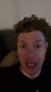 Sean Mandell (@seanmandell)