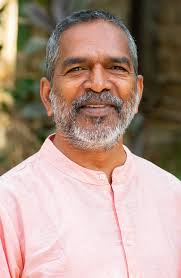 Jai Shri mannarayana aum guruve namaha may you have a guru blessed day