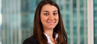 Kelly Knotts's Instagram, Twitter & Facebook