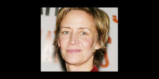 Tony Award Winner Janet McTeer to Star in Fox Pilot Weekends at Bellevue