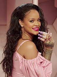 She gave $1 million to new york's needy, $2.1 million to abuse victims in. Rihanna Wikipedia