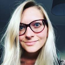 Anna Pietrowski's Instagram, Twitter & Facebook