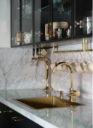 Paint and mirrors make this kitchen feel bigger. Nena Nena14188 Profile Pinterest