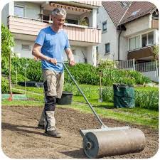 A lawn roller is a device designed to even out irregular curves on the lawn. Decorative Garden Use Lawn Rollers Correctly Wikinus
