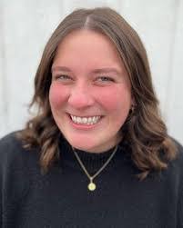 Ashley Trosclair's Instagram, Twitter & Facebook