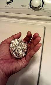 Aluminum Foil In The Dryer Huishoudtips Schoonmaaktips Handige Tips