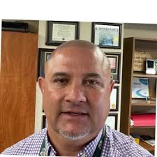 It's a privilege to work with leaders and pioneers right here at the NCH  Heart Institute. Being at the forefront of cardiac care enables us to best  serve our community with exceptional