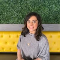 She is the younger sister of models salma ilyas and uzma ilyas. Amna Ahmed Referral Coordinator Healthquest Infusion Specialty Linkedin