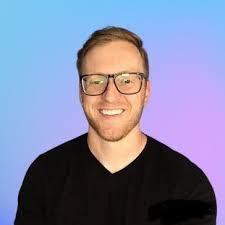 Carly Matson's Instagram, Twitter & Facebook