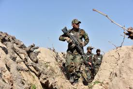 Die hauptkette des hindukusch in der grenzregion zu pakistan ist dagegen ein mit dem himalaya vergleichbares hochgebirge mit bis zu 20 km langen gletschern. Afghanistan Taliban Vormarsch Regierungstruppen Planen Gegenoffensive Der Spiegel