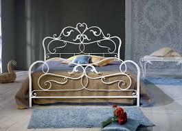 La seconda considerazione riguarda l'altezza del talamo matrimoniale, più. Letto Modello Rubens Mobili Lapi Shop Online
