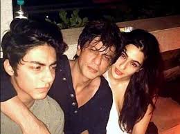 Последние твиты от saif ali khan (@thesaifalikhan). 8 Fakta Sara Ali Khan Anak Tiri Kareena Kapoor Yang Cantek Bercinta Dengan Anak Shah Rukh Khan Lepat Pisang
