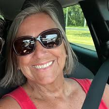 CHOOSE A SEASON TO HAVE FOR 1 ENTIRE YEAR! Spring Summer Fall Winter