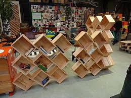 From Wine Crates Caisse A Vin Meubles En Caisse Bibliotheque En Caisse