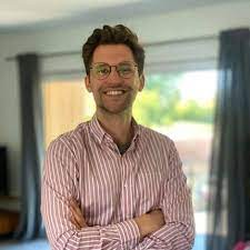 2.085 résultats pour 'court saint etienne'. Le Bourgmestre De Court Saint Etienne Empetre Dans Un Epineux Dossier Dh Les Sports