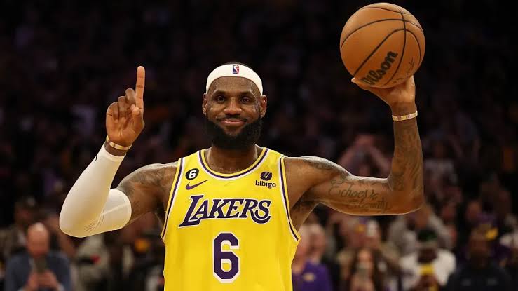LeBron's last dance? Why a homecoming in Cleveland makes more sense