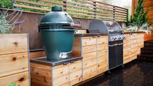 21 Gorgeous Outdoor Kitchen Ideas That Ll Put Your Indoor Setup To Shame Outdoor Kitchen Decor Outdoor Kitchen Design Outdoor Kitchen Design Layout