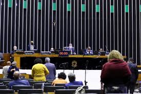 Deputados votam pec do voto impresso no plenário. Jsyjsqajf9femm