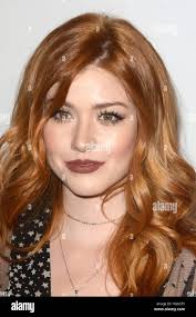 Red carpet moment hi-res stock photography and images